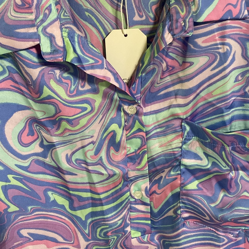 Emily Wonder 1X 2X collar shirt with a pocket - Picture 4 of 7